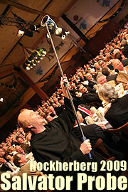 Salvatorprobe 2009: Politiker derbleck'n am Nockherberg wurde verschoben „Nachg’schenkt auf dem Nockherberg“ und Singspiel „Die Helden von Burg Nockherberg“ (Foto. Martin Schmitz)